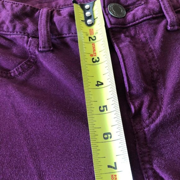 American Eagle, Size 4, low-Rise, Super Stretch Jegging, Color: grape purple - Picture 8 of 12